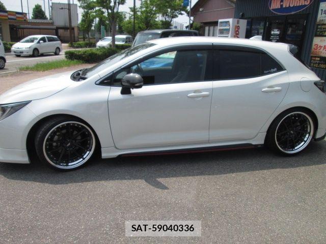 Toyota COROLLA SPORT 2019-01 1205843-11