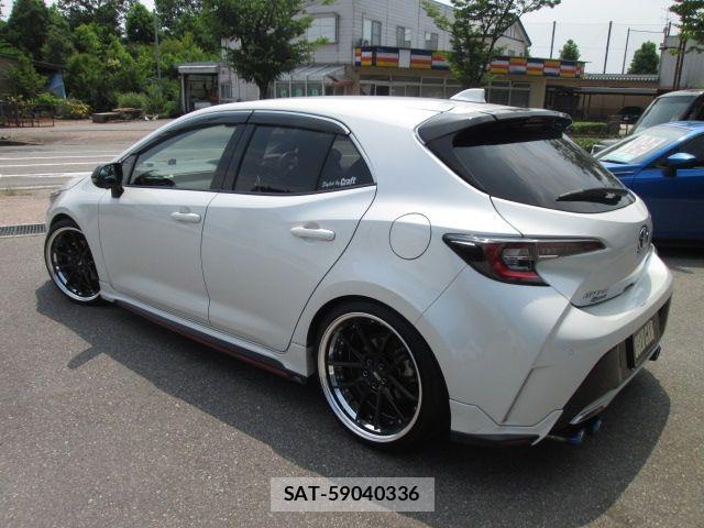 Toyota COROLLA SPORT 2019-01 1205843-13