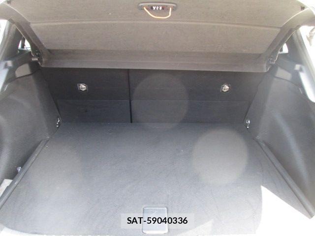 Toyota COROLLA SPORT 2019-01 1205843-15