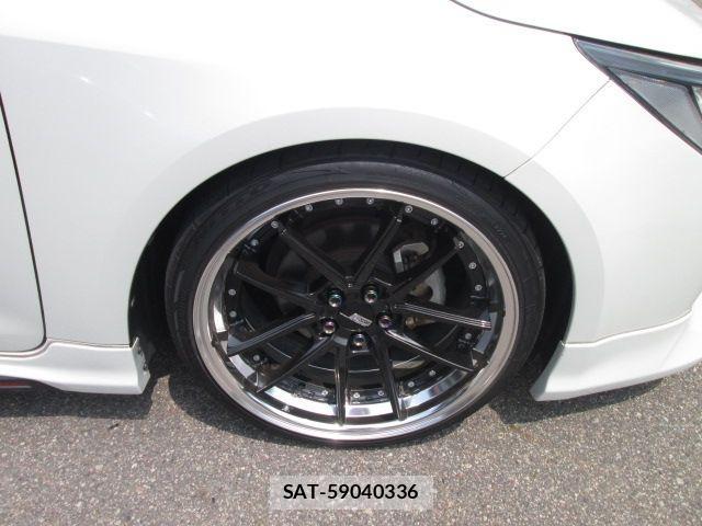 Toyota COROLLA SPORT 2019-01 1205843-24