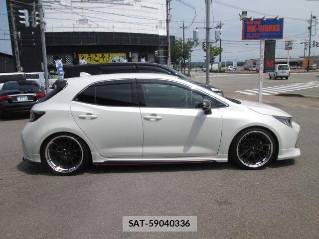 Toyota COROLLA SPORT 2019-01 1205843-28