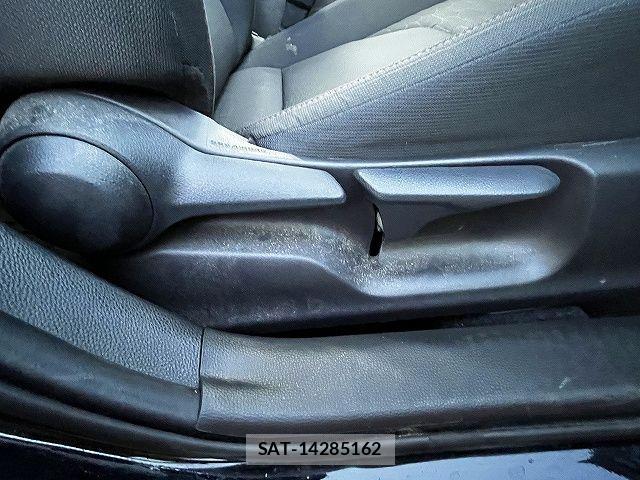 Toyota COROLLA SPORT 2020-03 1823353-10