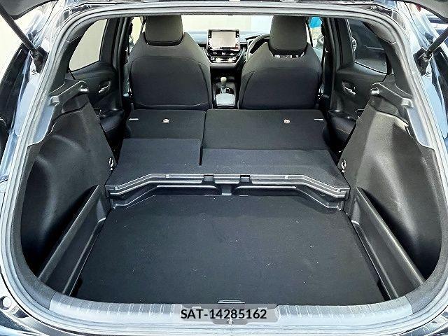 Toyota COROLLA SPORT 2020-03 1823353-4