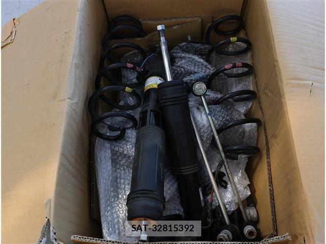 Toyota COROLLA SPORT 2018-09 2445795-23