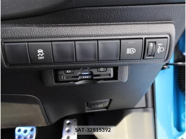 Toyota COROLLA SPORT 2018-09 2445795-4