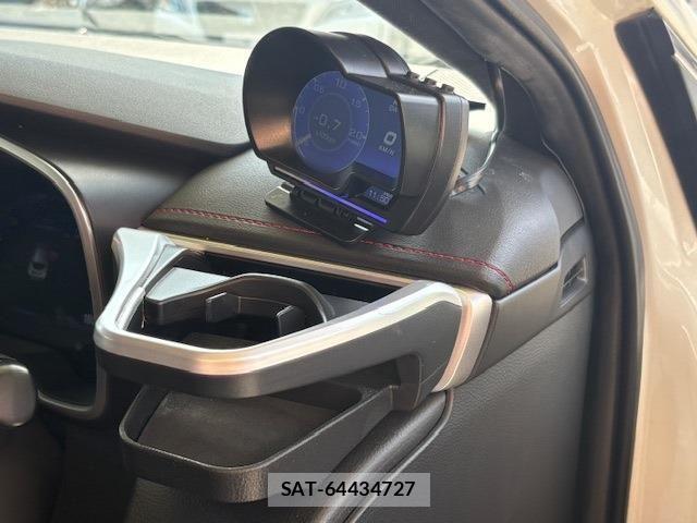 Toyota COROLLA SPORT 2019-09 4321889-18