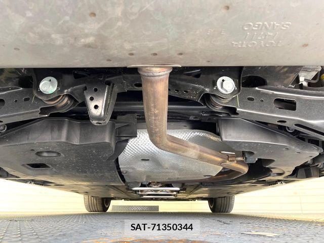 Toyota COROLLA SPORT 2023-06 5863125-18