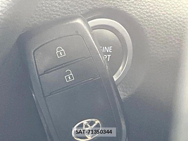 Toyota COROLLA SPORT 2023-06 5863125-6