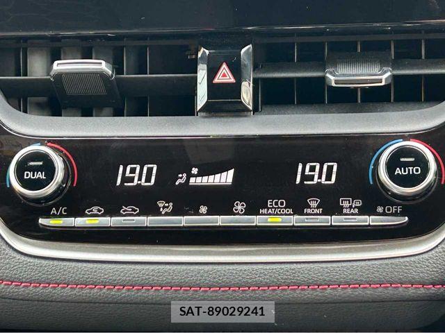 Toyota COROLLA SPORT 2018-08 6271325-9