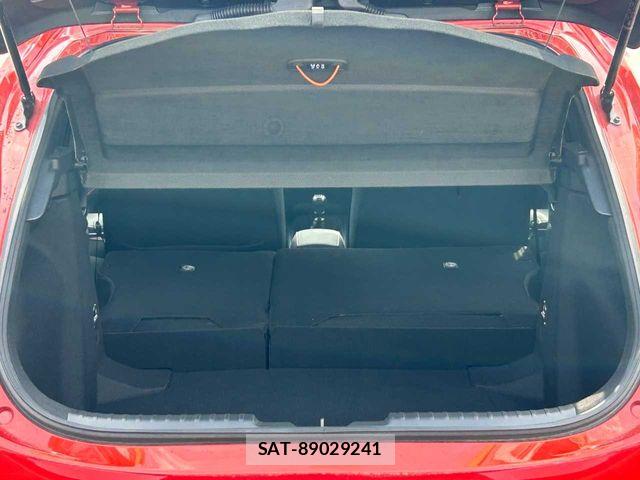 Toyota COROLLA SPORT 2018-08 6271325-19