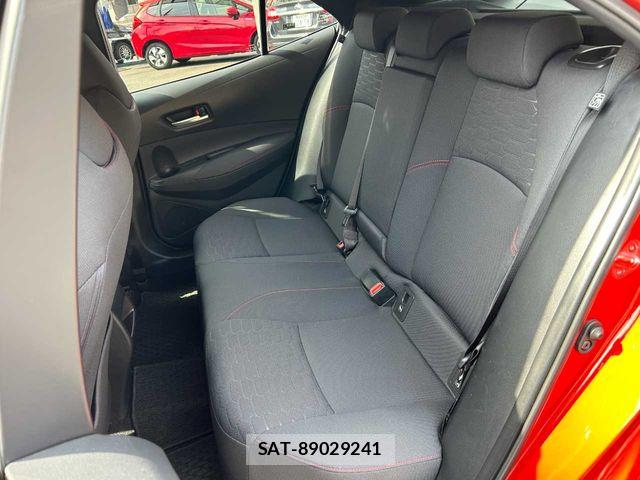 Toyota COROLLA SPORT 2018-08 6271325-20