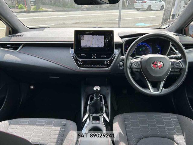 Toyota COROLLA SPORT 2018-08 6271325-3