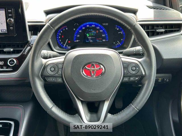Toyota COROLLA SPORT 2018-08 6271325-4