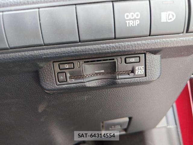 Toyota COROLLA SPORT 2023-09 6496159-17