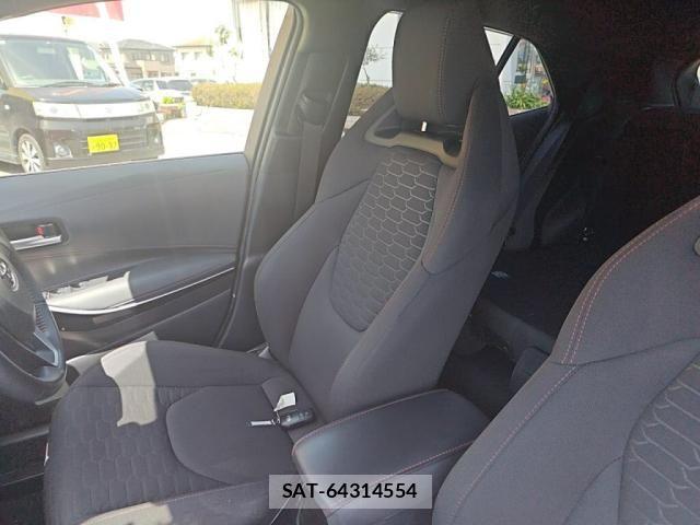 Toyota COROLLA SPORT 2023-09 6496159-20
