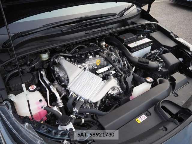 Toyota COROLLA SPORT 2021-10 6496160-19