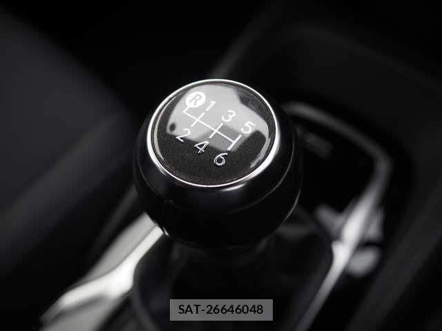 Toyota COROLLA SPORT 2019-09 6544503-16