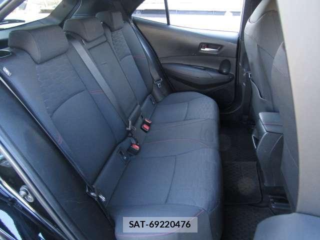 Toyota COROLLA SPORT 2019-04 6611148-12