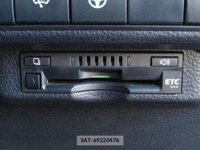 Toyota COROLLA SPORT 2019-04 6611148-14