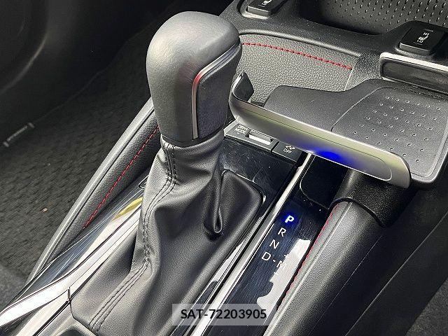 Toyota COROLLA SPORT 2022-12 6675438-19