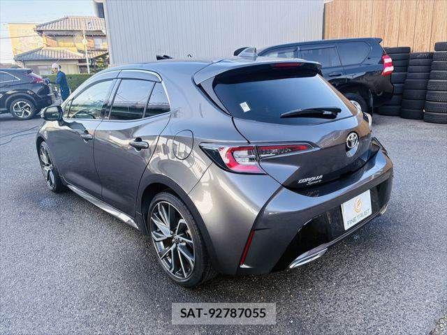 Toyota COROLLA SPORT 2020-11 6690956-19