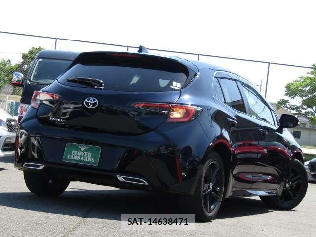 Toyota COROLLA SPORT 2021-01 6715878-14
