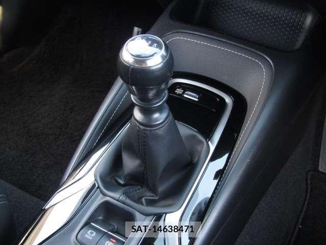 Toyota COROLLA SPORT 2021-01 6715878-3