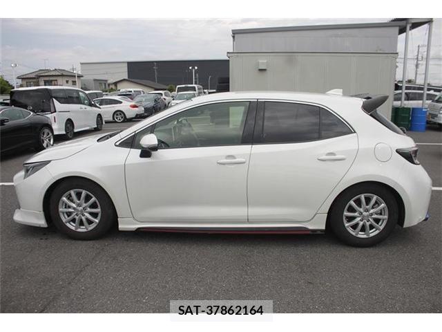 Toyota COROLLA SPORT 2019-01 6751093-15