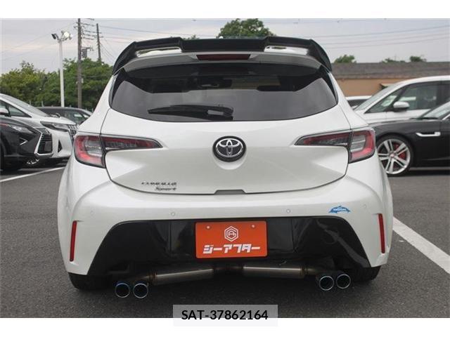 Toyota COROLLA SPORT 2019-01 6751093-17