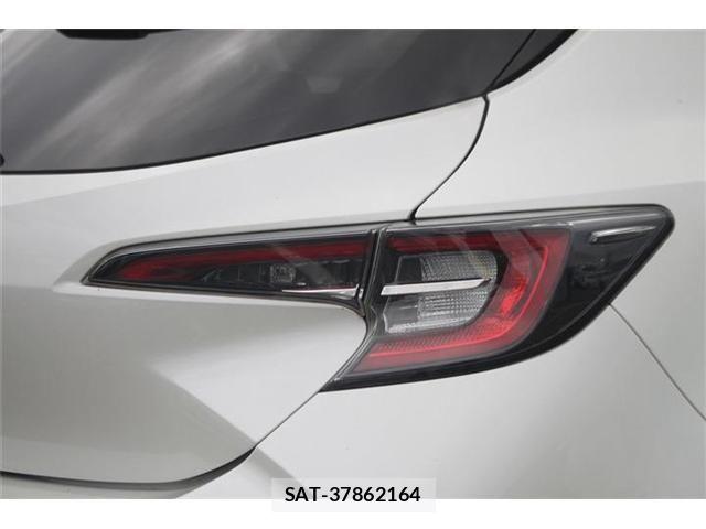 Toyota COROLLA SPORT 2019-01 6751093-25