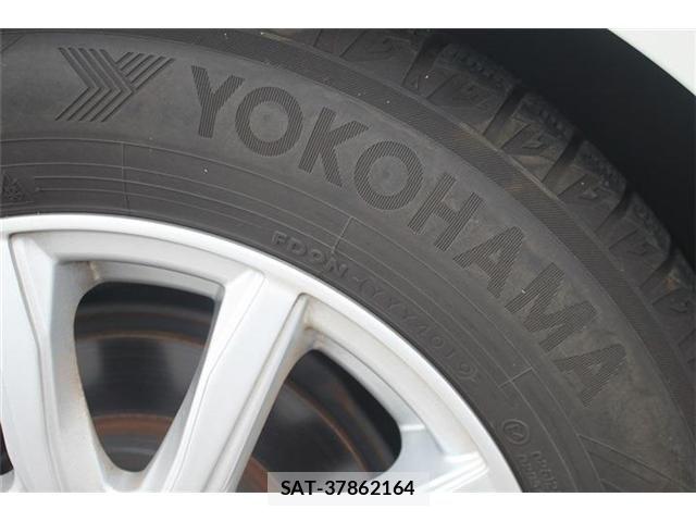 Toyota COROLLA SPORT 2019-01 6751093-29