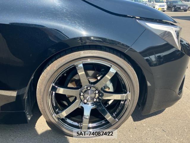 Toyota COROLLA SPORT 2025-04 6992736-13
