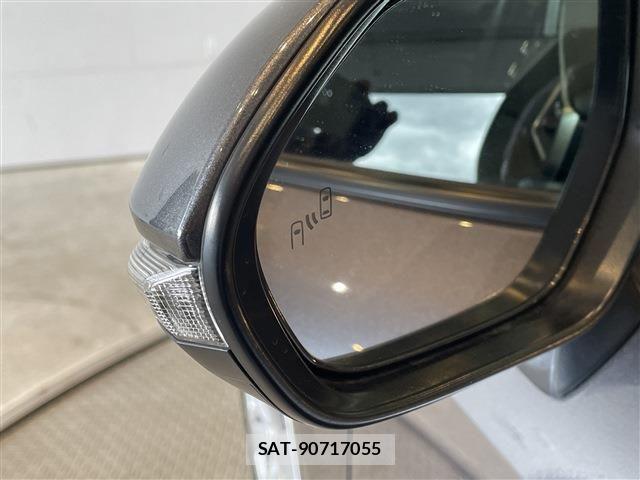 Toyota COROLLA SPORT 2023-02 7020227-20