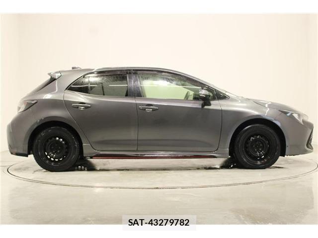 Toyota COROLLA SPORT 2021-01 7020229-12