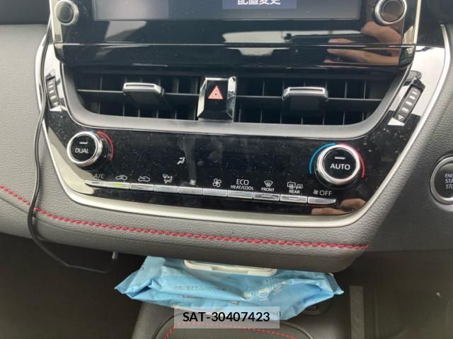 Toyota COROLLA SPORT 2021-07 7058000-19