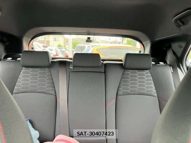 Toyota COROLLA SPORT 2021-07 7058000-25