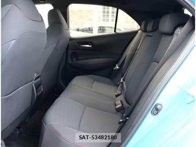 Toyota COROLLA SPORT 2019-07 7216416-10