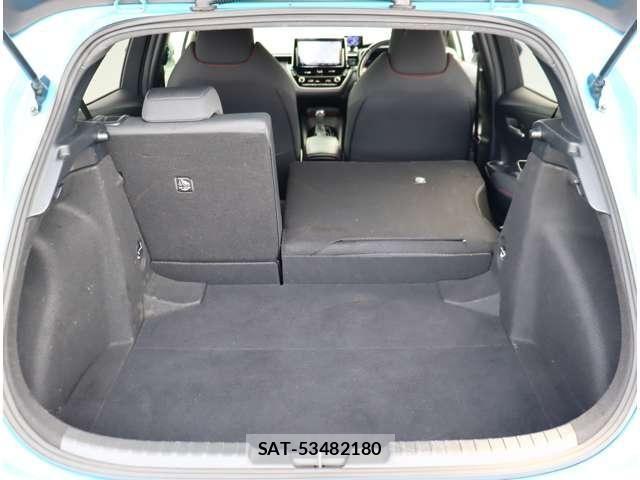 Toyota COROLLA SPORT 2019-07 7216416-12