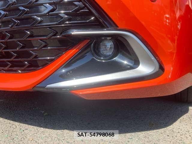 Toyota COROLLA SPORT 2023-06 7326326-27