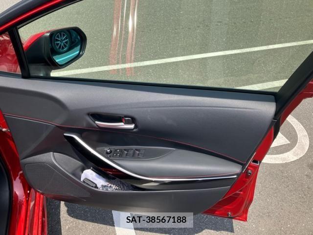 Toyota COROLLA SPORT 2021-03 7453596-13
