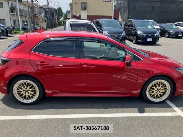 Toyota COROLLA SPORT 2021-03 7453596-5