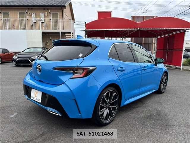 Toyota COROLLA SPORT 2018-09 7722085-17