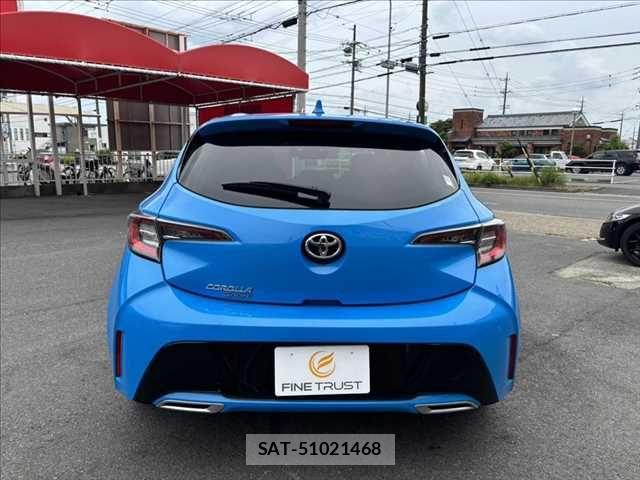 Toyota COROLLA SPORT 2018-09 7722085-18