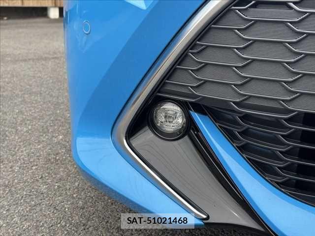 Toyota COROLLA SPORT 2018-09 7722085-24
