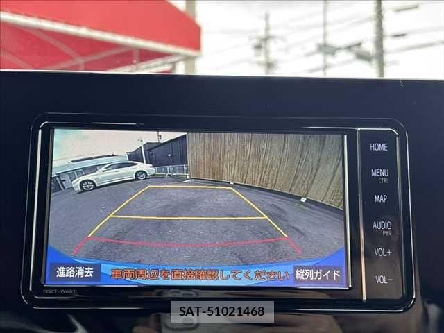 Toyota COROLLA SPORT 2018-09 7722085-3