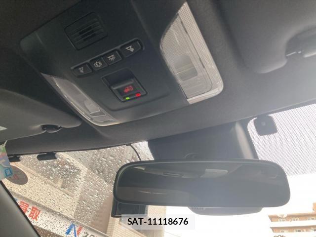 Toyota COROLLA SPORT 2018-10 7722084-19