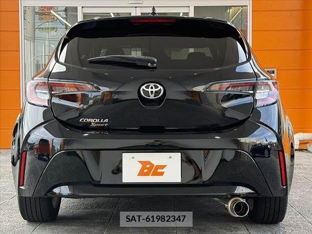 Toyota COROLLA SPORT 2018-06 7875853-13