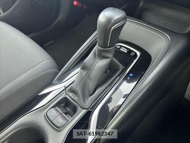 Toyota COROLLA SPORT 2018-06 7875853-21