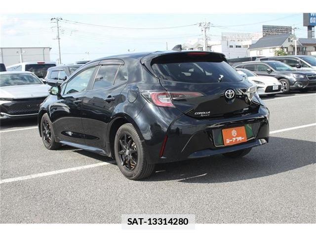 Toyota COROLLA SPORT 2020-06 7961010-5