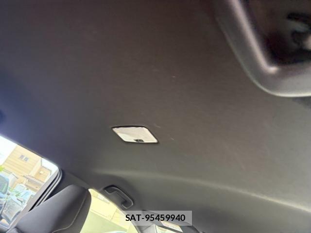 Toyota COROLLA SPORT 2020-03 8098587-11